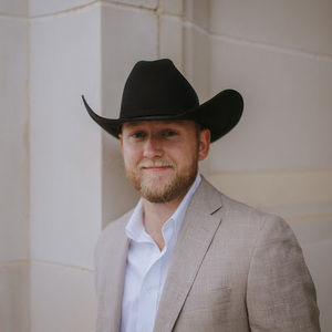 Meet your Posher, Austin